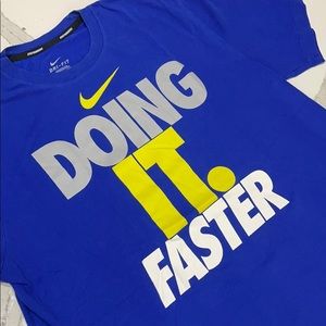 Nike running dri-fit tee men’s size L.